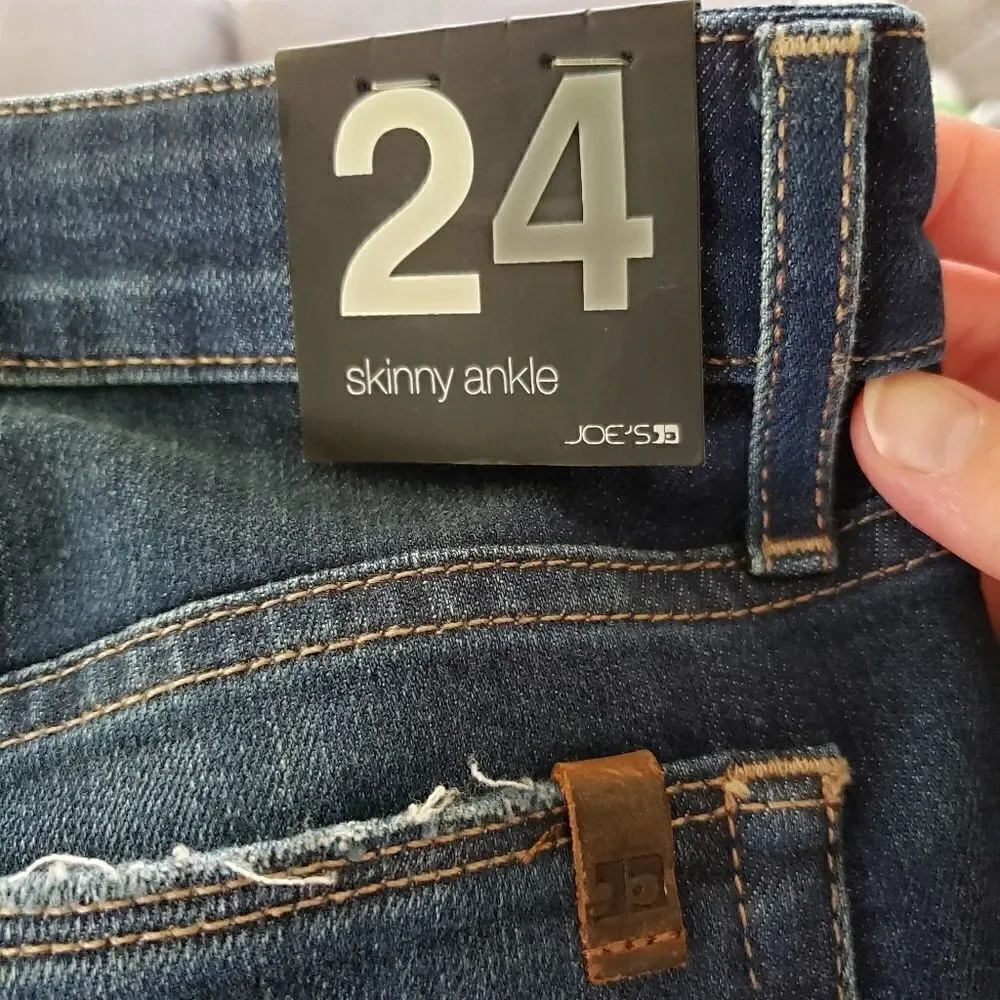 Joe's Skinny Assemtric Ankle Jeans